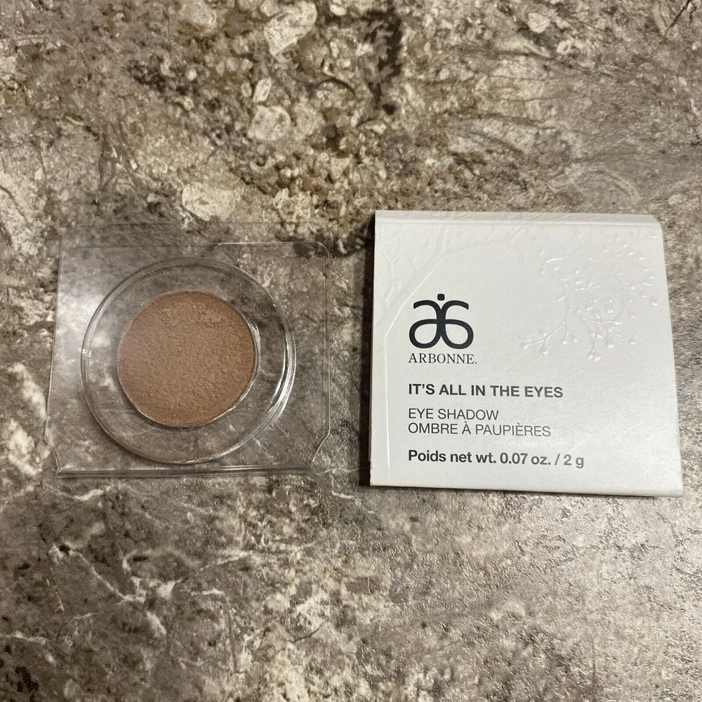 Brand New Arbonne Its All In The Eyes Eye Shadow‎ Oak Eyeshadow
